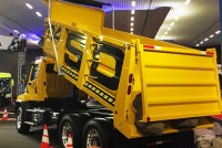 Advantages of dump truck tarps